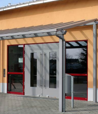 Die Sporthalle in Jessen-Nord taugt auch als Partylokal.