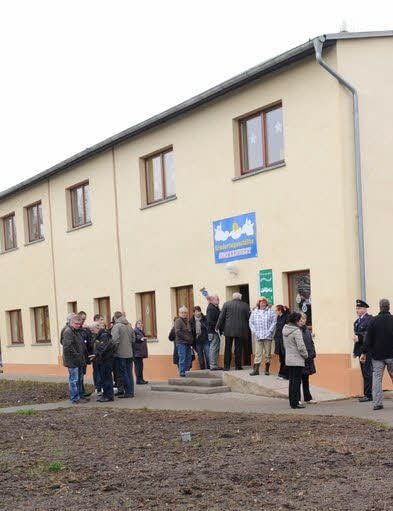 Gratulanten stehen Schlange.