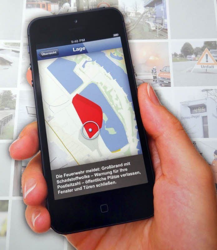 Die Mobilfunk App "Katwarn" auf einem iPhone