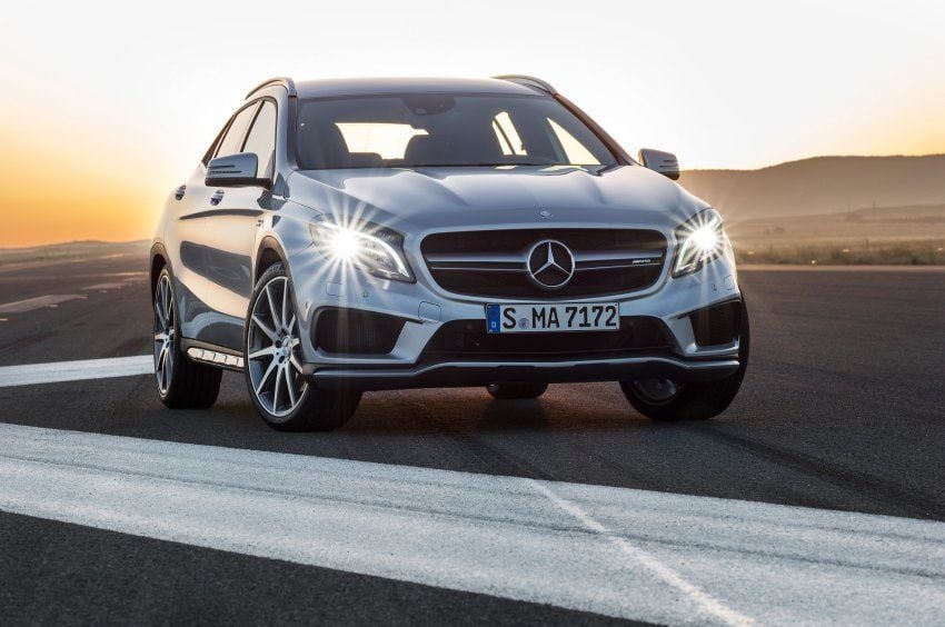Mercedes präsentiert auf der Messe in Detroit die Serienversion des GLA 45 AMG.