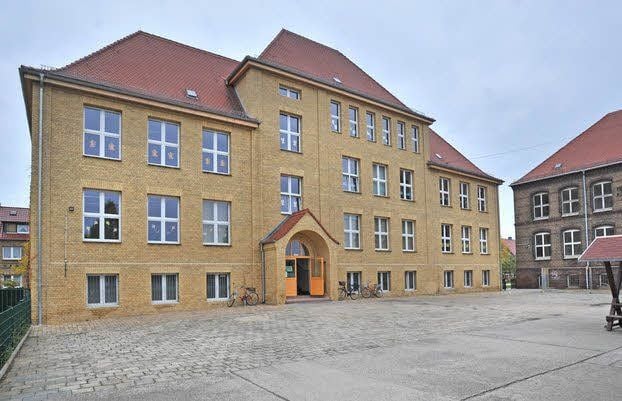 Grundschule in Greppin.