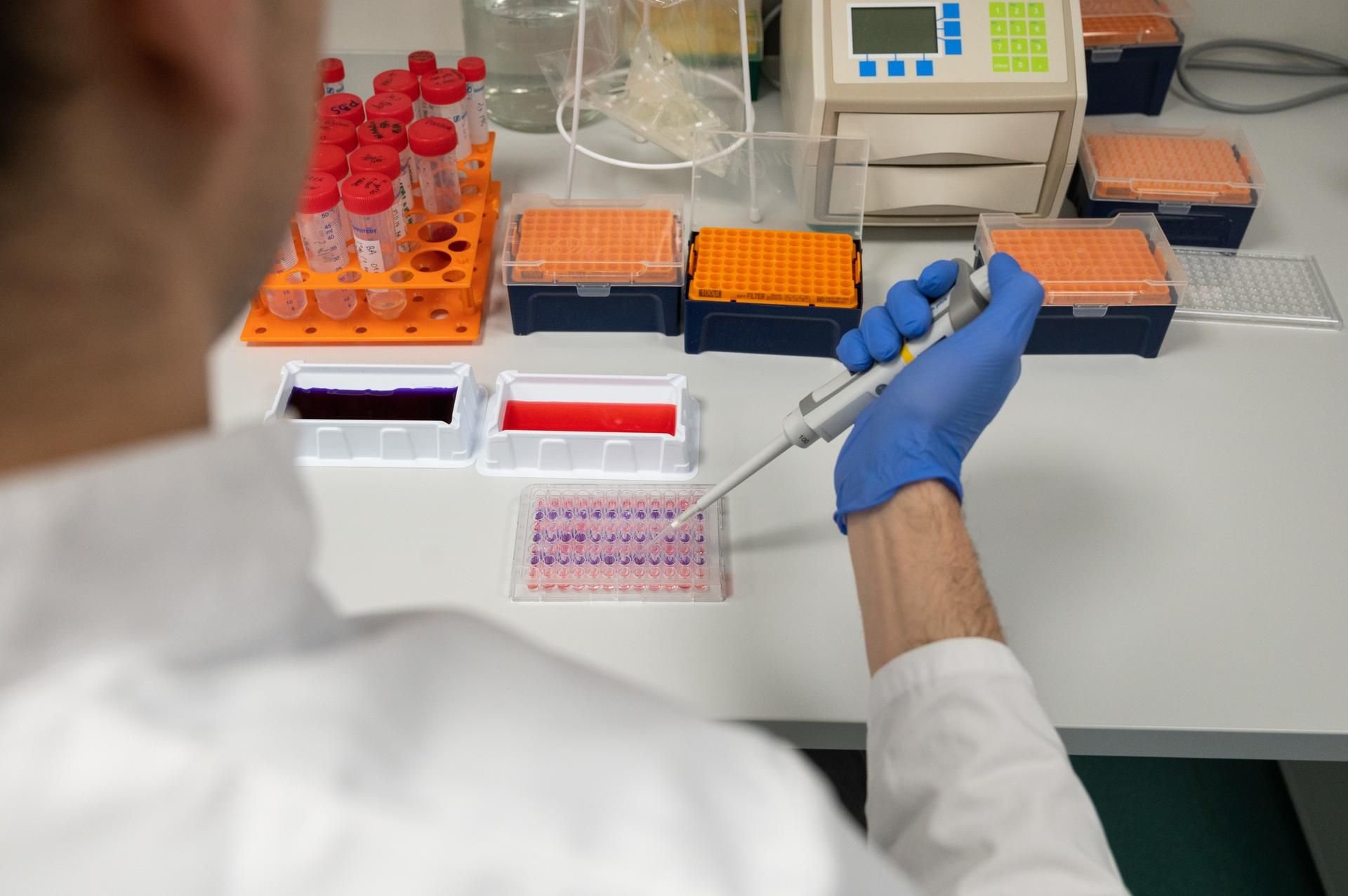 Das Corona-Virus beschäftigt die wissenschaftlichen Labore in Deutschland.