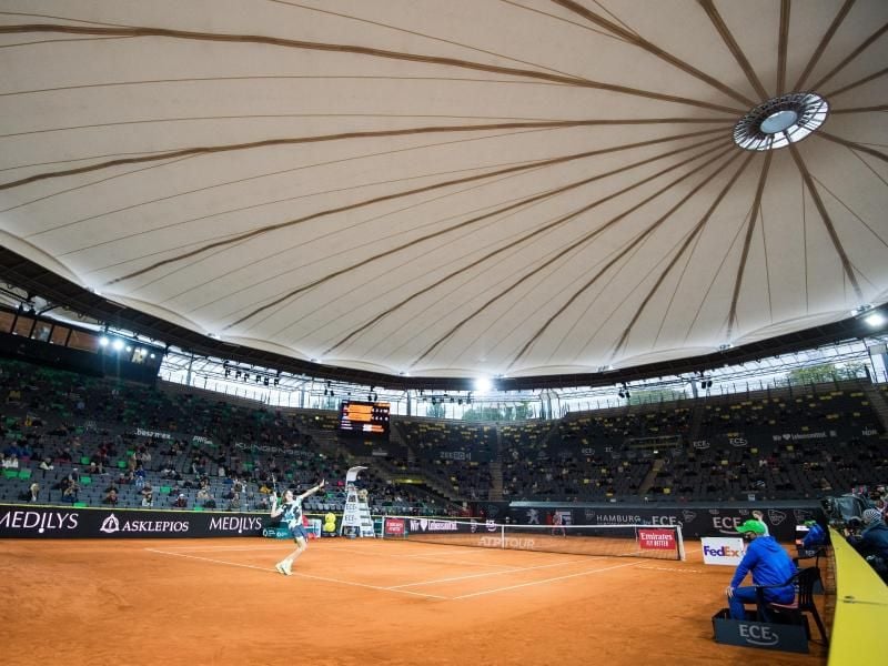 Die Macher des ATP-Tennisturniers in Hamburg möchten langfristig am Rothenbaum bleiben. Foto: Daniel Bockwoldt/dpa