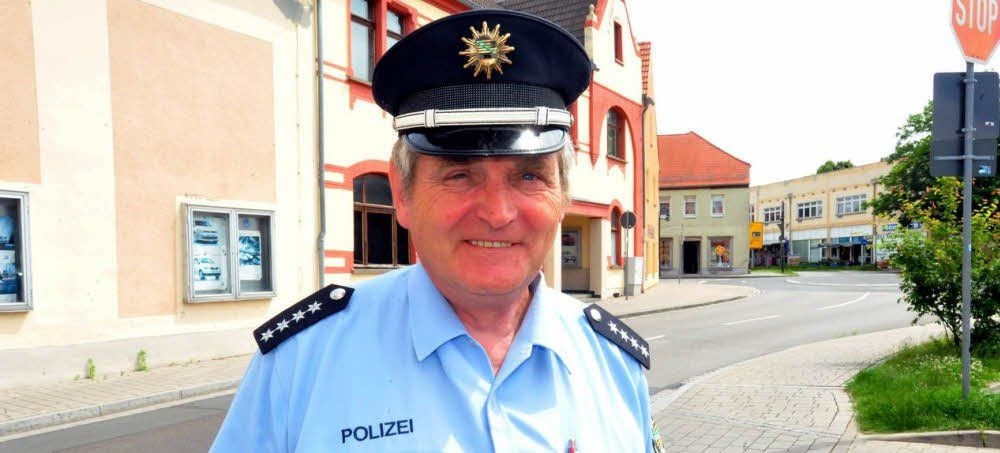 Reiner Dathe arbeitet seit acht Jahren in Hohenmölsen. Demnächst geht der Beamte in Pension.