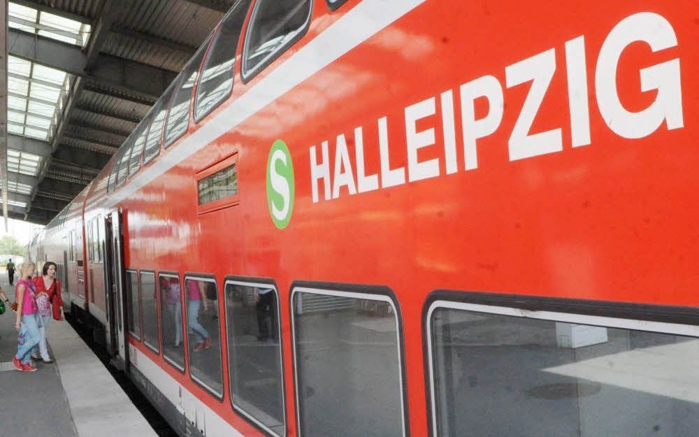 Viele Pendler von Trotha nach Leipzig müssen sich auf länger Wartezeiten auf dem halleschen Hauptbahnhof einstellen.