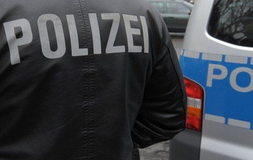 Zwei Gruppen sind Sonntagfrüh (4. September) am Hasselbachplatz in Magdeburg in Streit geraten.