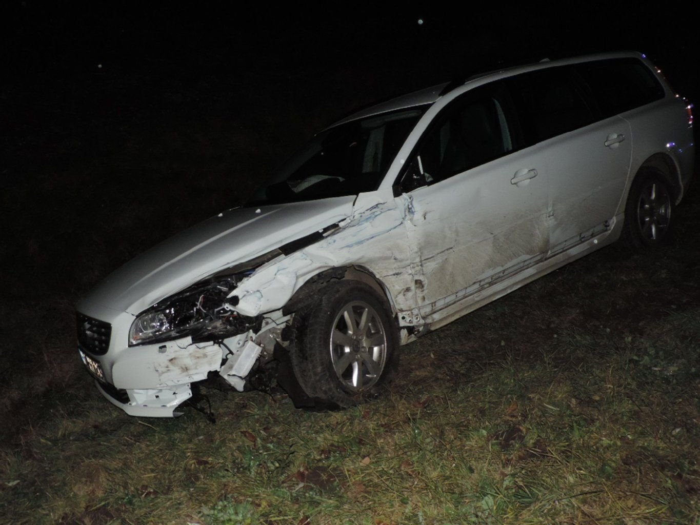 Ein 48-jähriger Mann aus Ilsenburg verursachte unter Alkoholeinfluss auf der B79 einen Verkehrsunfall.