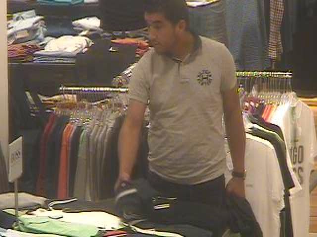 Dieser mutmaßliche Ladendieb wird von der Polizei gesucht.