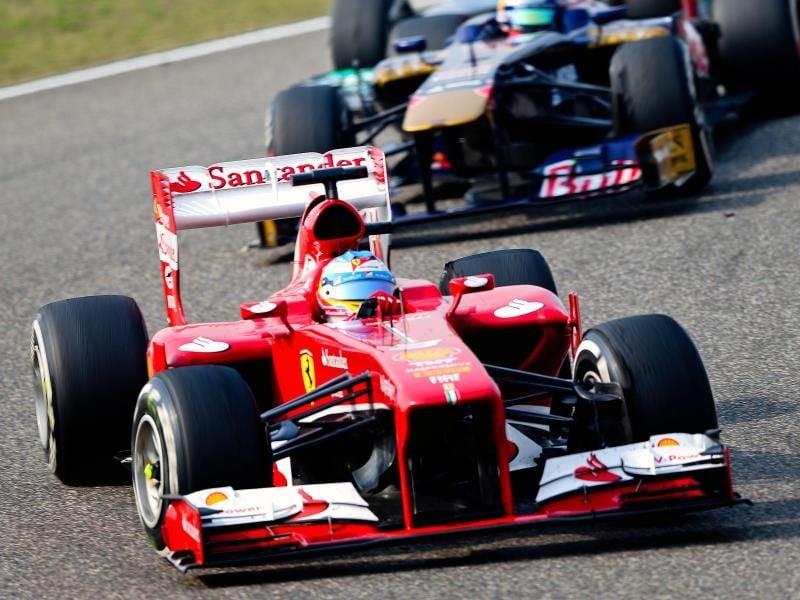 Ferrari-Pilot Fernando Alonso hat in Shanghai den Großen Preis von China gewonnen.