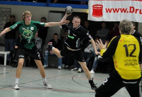 Leif Brandt (links) und Nick Weber (rechts) ist die HG 85 Köthen nicht mehr gut genug. Sie verlassen überraschend den Verein. (FOTO: ANDREAS LÖFFLER)