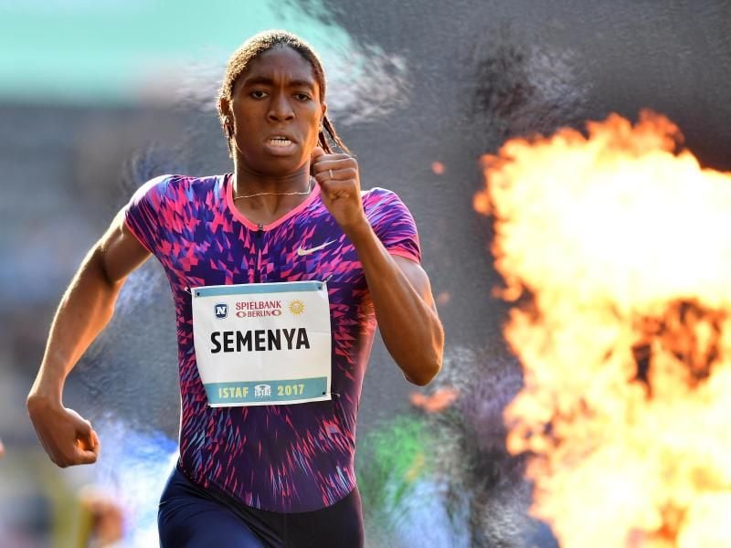 Caster Semenya darf vorerst wieder auf den kürzeren Strecken laufen. Foto: Hendrik Schmidt