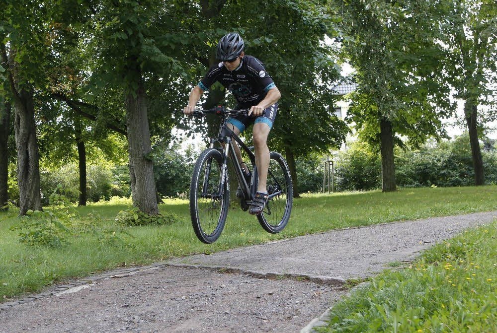 Der RFS-Teamchef Rocco Günther ist selbst aktiv und dreht - ob nun mit dem Mountainbike oder dem Rennrad - regelmäßig seine Runden.
