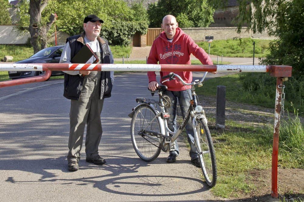 Streitpunkt Schranke: In Raßnitz brodelt es.