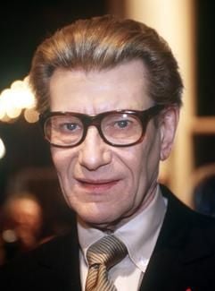 Der französische Modeschöpfer Yves Saint Laurent wird am 1. August 70 Jahre alt (Archivfoto vom 24. Januar 2001). (Foto: dpa)