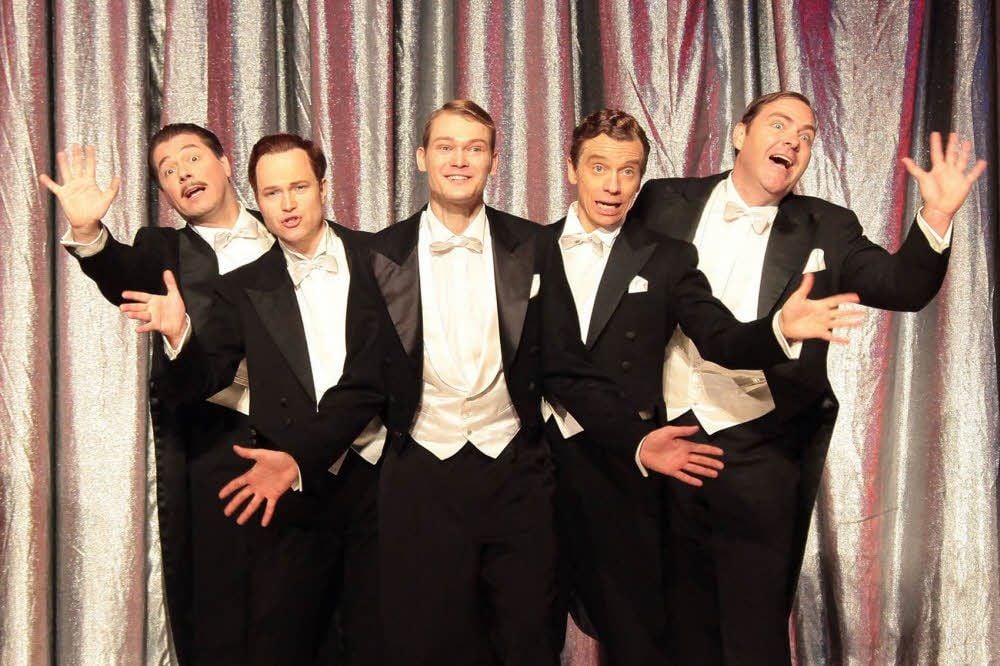 David Ameln, Christian Most, Patrick Wudtke, Jan-Pieter Fuhr, Stephan Biener sind die Dessauer „Comedian Harmonists“.