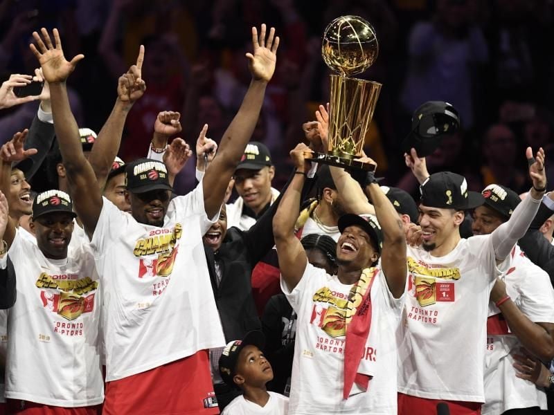 NBA-Champion Toronto Raptors startet mit einem Heimspiel in die neue Saison. Foto: Frank Gunn/The Canadian Press