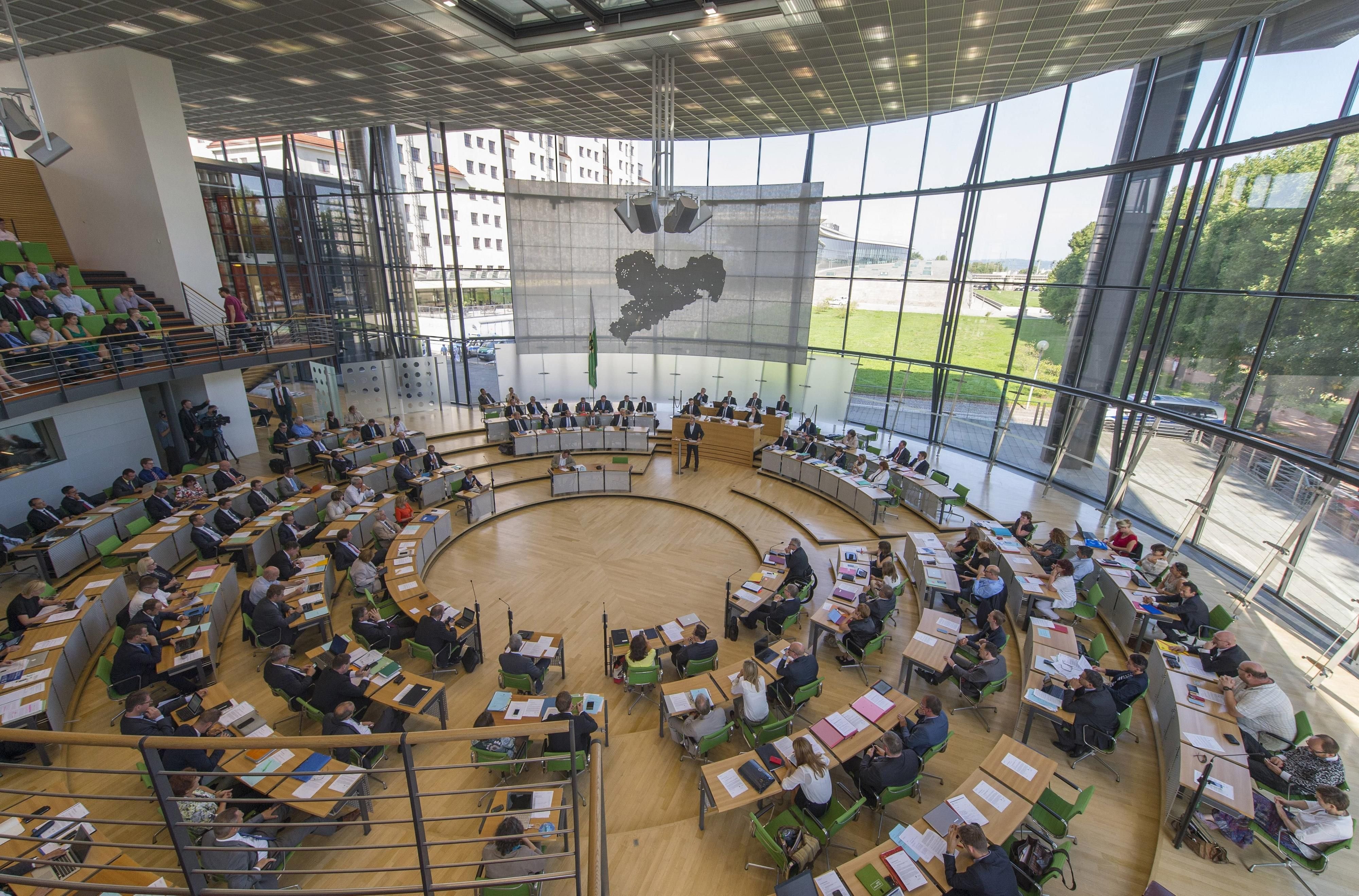 Der Sächsischen Landtag wird sich demnächst mit einer Große Anfrage der AfD beschäftigen müssen.