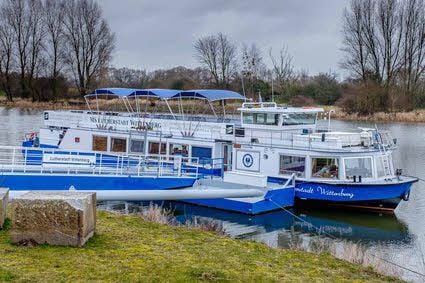 Die MS "Wittenberg" wird auf die Saison vorbereitet und soll bald wieder über die Elbe fahren.