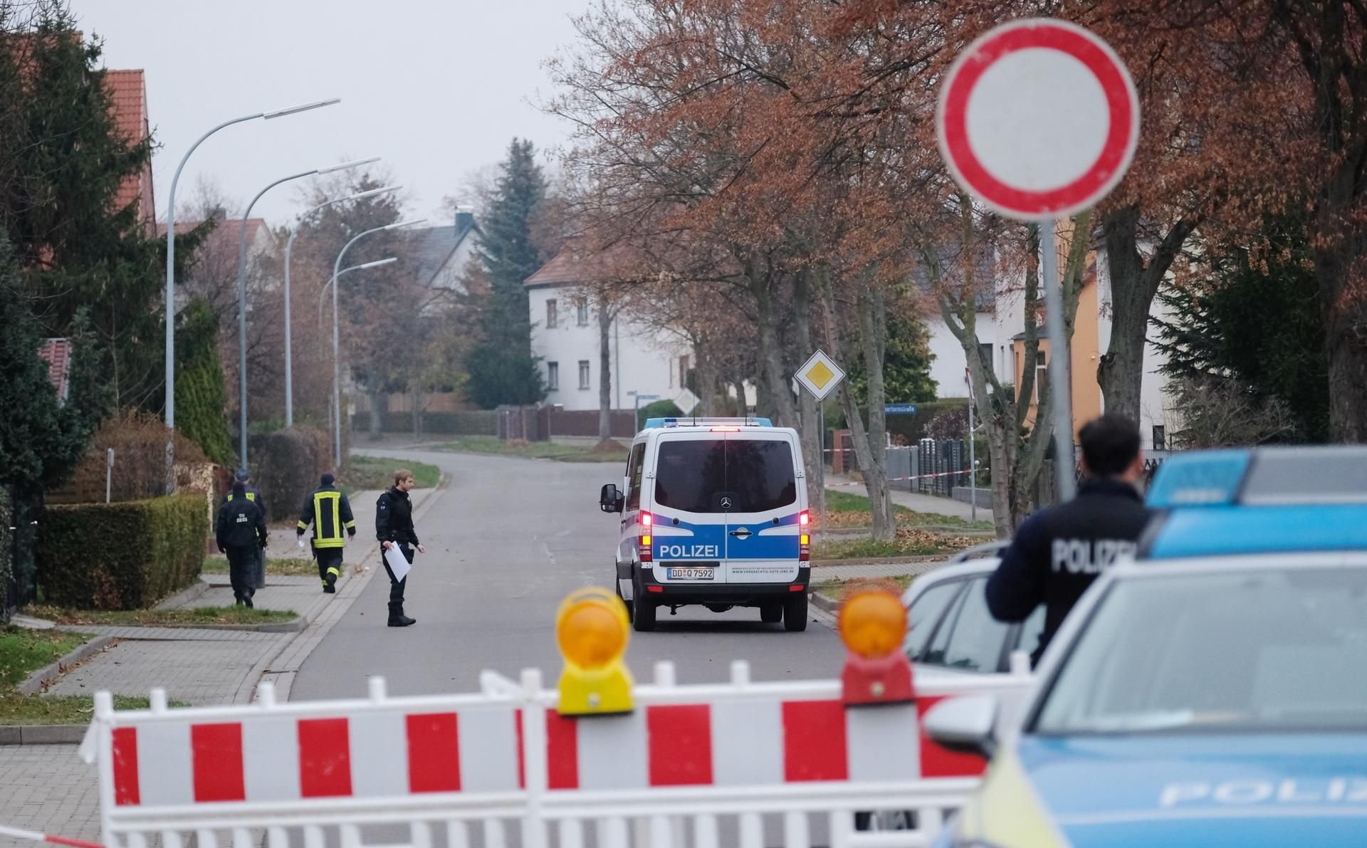 Vor der geplanten Entschärfung in Zwenkau mussten mehrere tausend Menschen ihre Wohnungen verlassen. Am Ende wurde die Bombe abtransportiert.