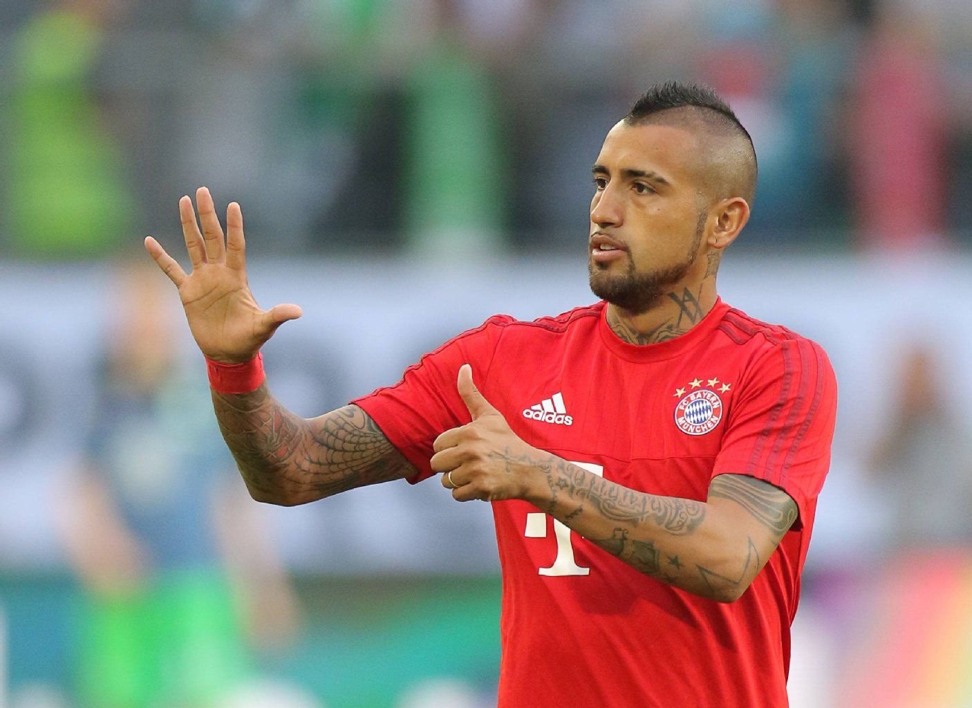 Nach dem Wechsel zu Juventus Turin schien das Tischtuch zwischen Bayern und Vidal zerschnitten.