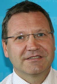 Dirk Neumann