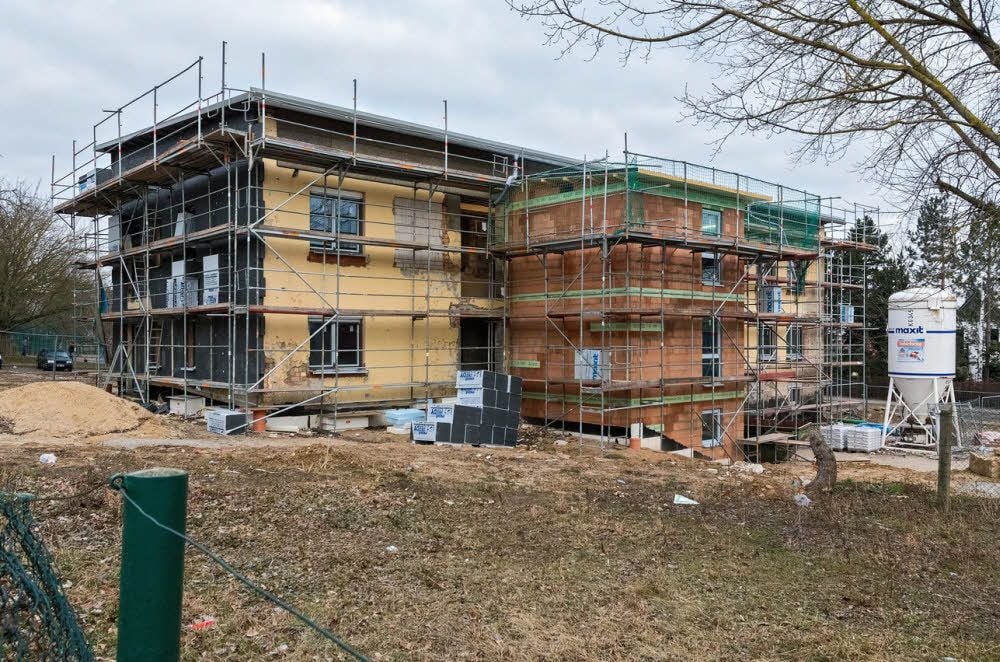 Die ersten Mieter sollen laut Plan in dieses Haus einziehen.