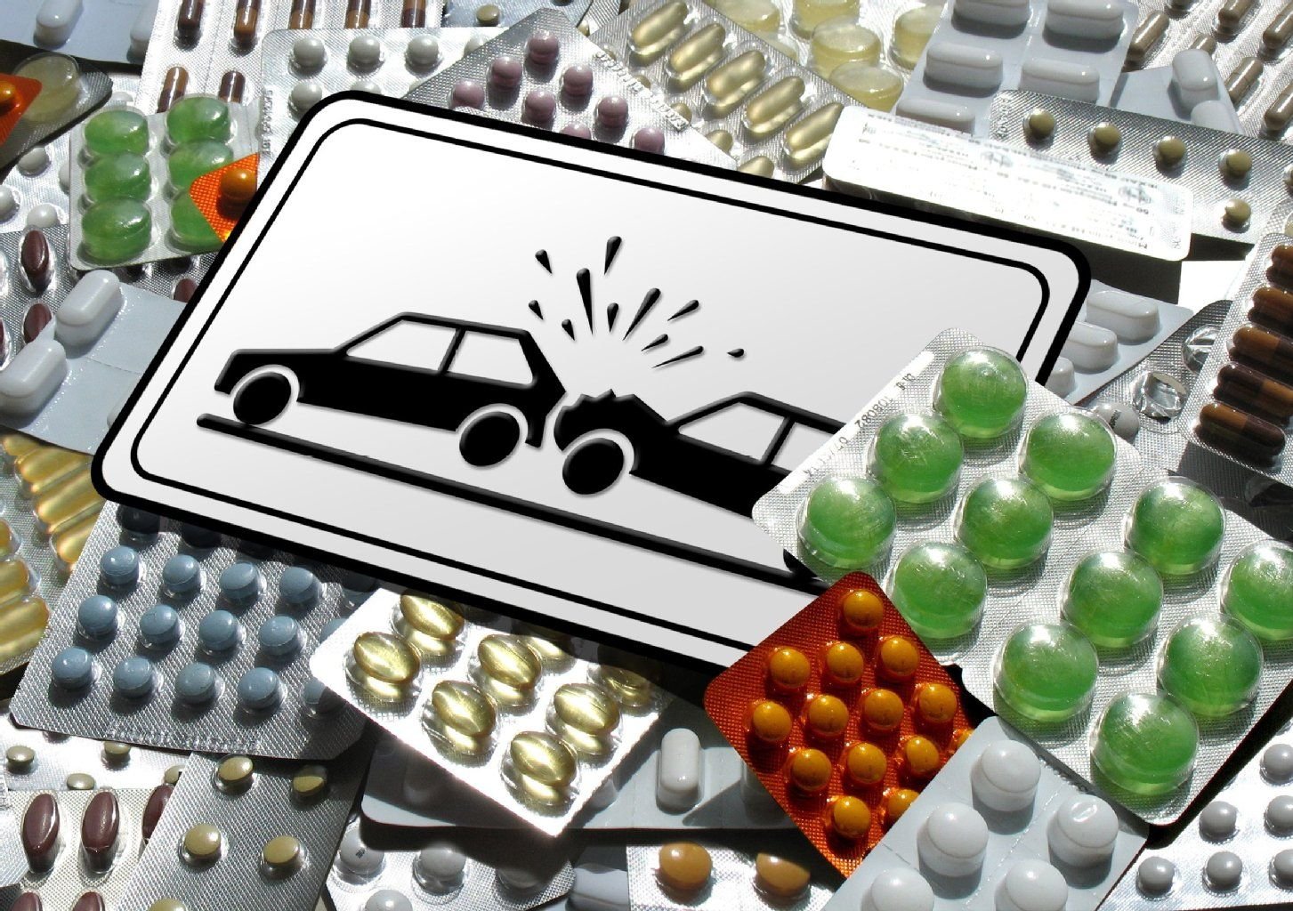 Medikamente können das Unfallrisiko erhöhen, auch einige rezeptfreie Arzneimittel, davor warnen Apothekerverbände.