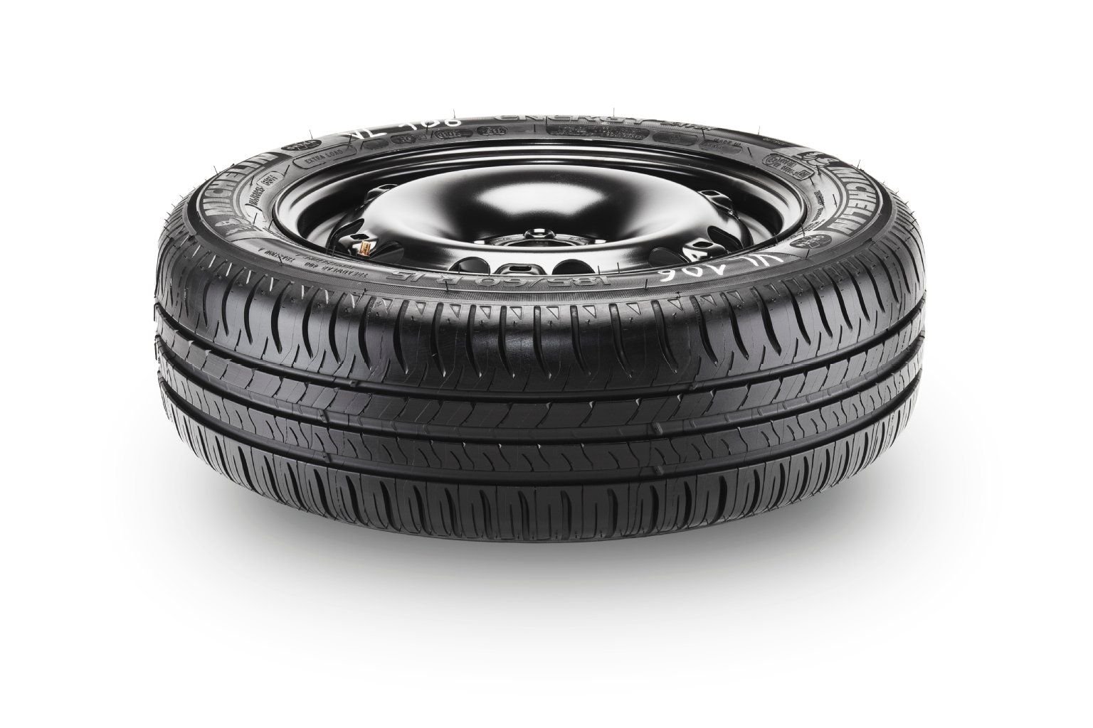 Der Michelin Energy Saver + ist der beste Sommerreifen der Größe 185/60 R15 H im aktuellen Test.