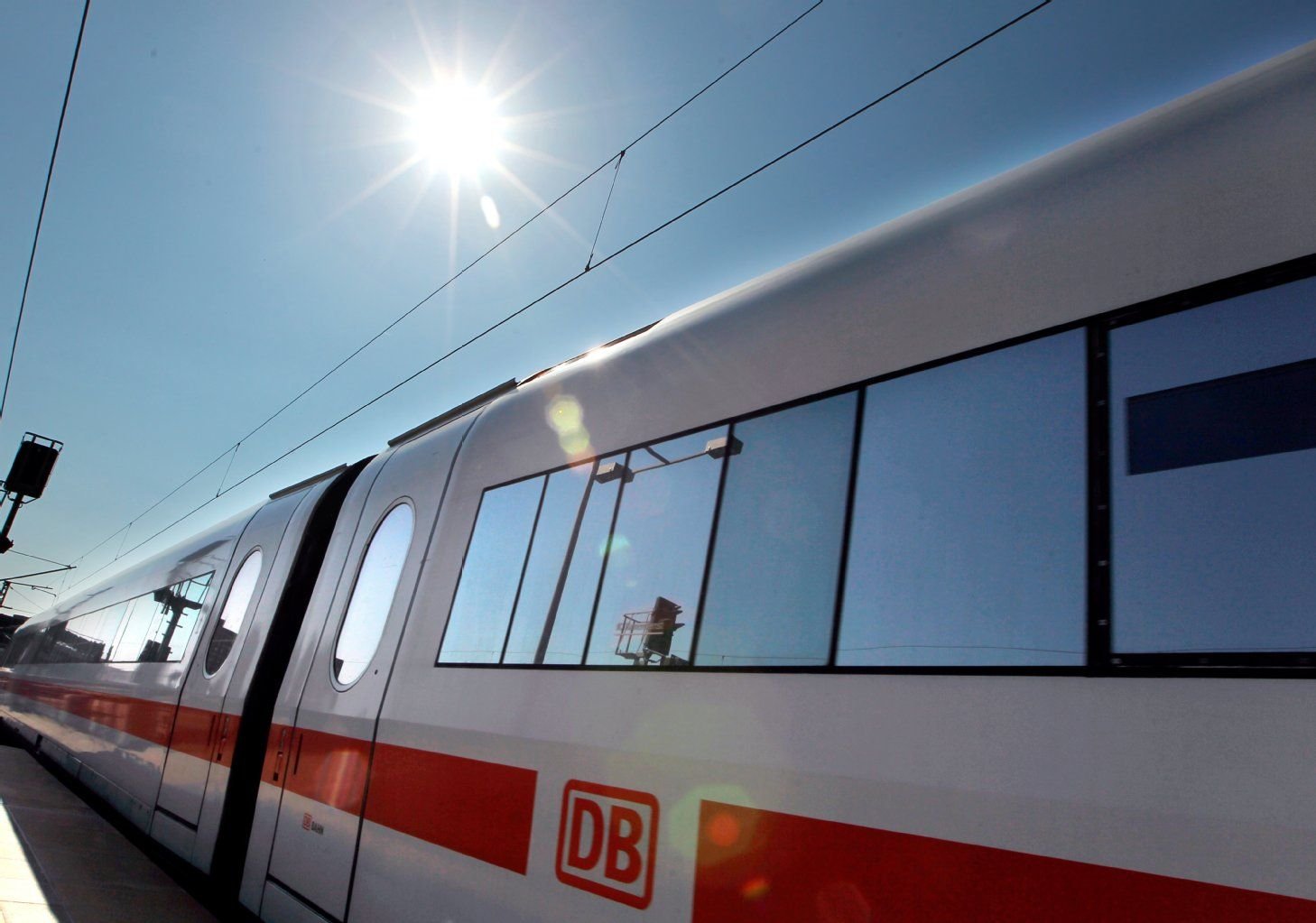 Am bislang heißesten Tag des Jahres haben die Klimaanlagen mehrerer Züge schlapp gemacht. (Symbolfoto)