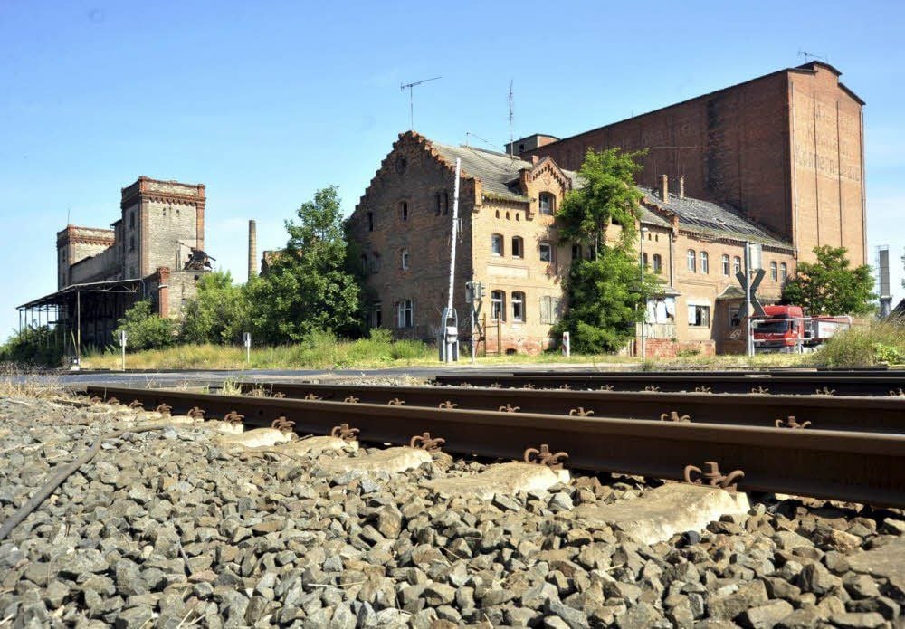 Seit langem hoffen die Anwohner, dass die ehemalige Malzfabrik in Könnern abgerissen wird.