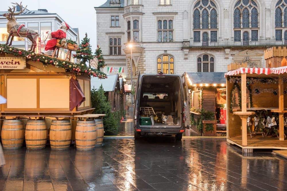 Regen statt Schnee: Das Wetter passte bei den Vorbereitungen noch nicht.