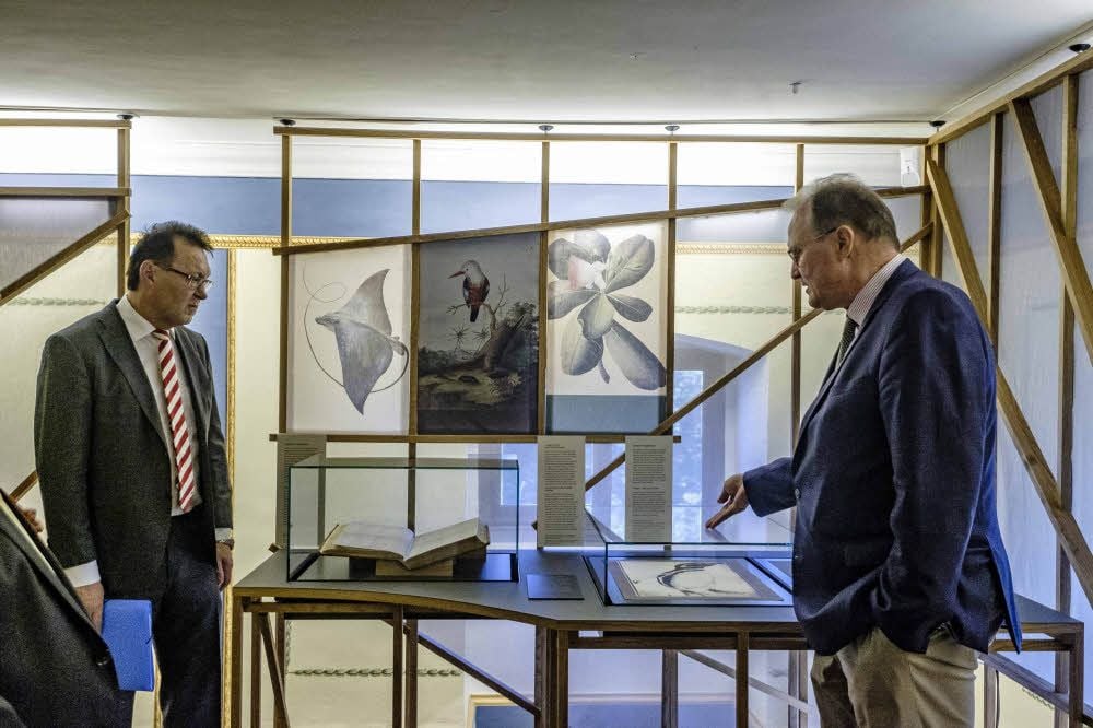 Wolfgang Savelsberg gab einen Ein- und Ausblick in und auf die Ausstellung zu Georg Forster im Schloss Wörlitz im vergangenen Jahr.