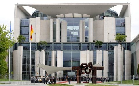 Das Bundeskanzleramt im Berliner Stadtteil Mitte. (FOTO: DPA/ARCHIV)