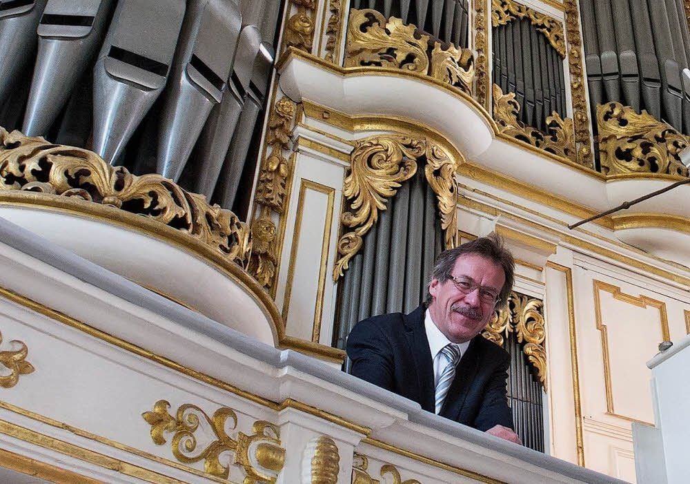 Andreas Strobelt aus Thüringen ist Gast des Merseburger Orgelsommers. Er spielt beim Orgelklang 12 auf der Ladegastorgel im Dom sowie auf der Orgel in der Dorfkirche Zweimen.