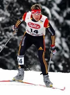 Sebastian Haseney auf dem Weg ins Ziel - in Oberhof wird er nicht an den Start gehen. (Foto: dpa)