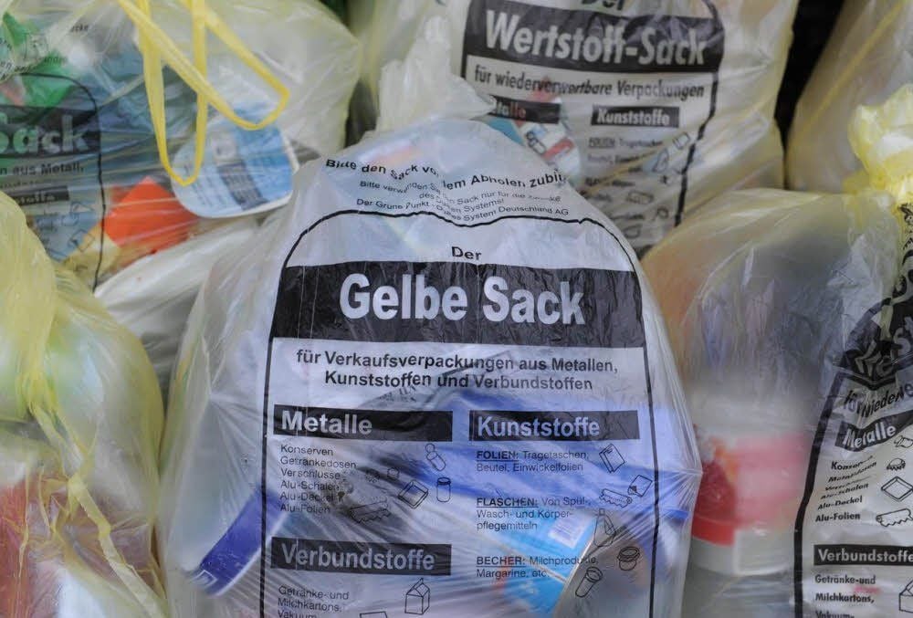 Der gelbe Wertstoffsack: manchmal vom Winde verweht.