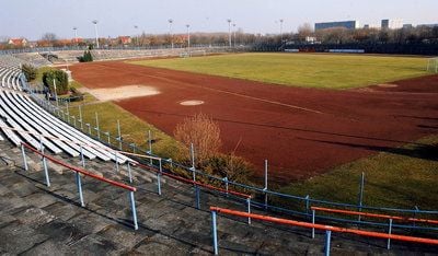 Das Neustädter Stadion soll mit 2,2 Millionen aus dem Konjunkturpaket saniert werden. (FOTO: JAN MÖBIUS)