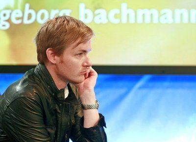 Der deutsche Autor Jens Petersen bei der Preisverleihung in Klagenfurt. Petersen hat den 33. Ingeborg Bachmann-Preis 2009 gewonnen. (FOTO: DPA)