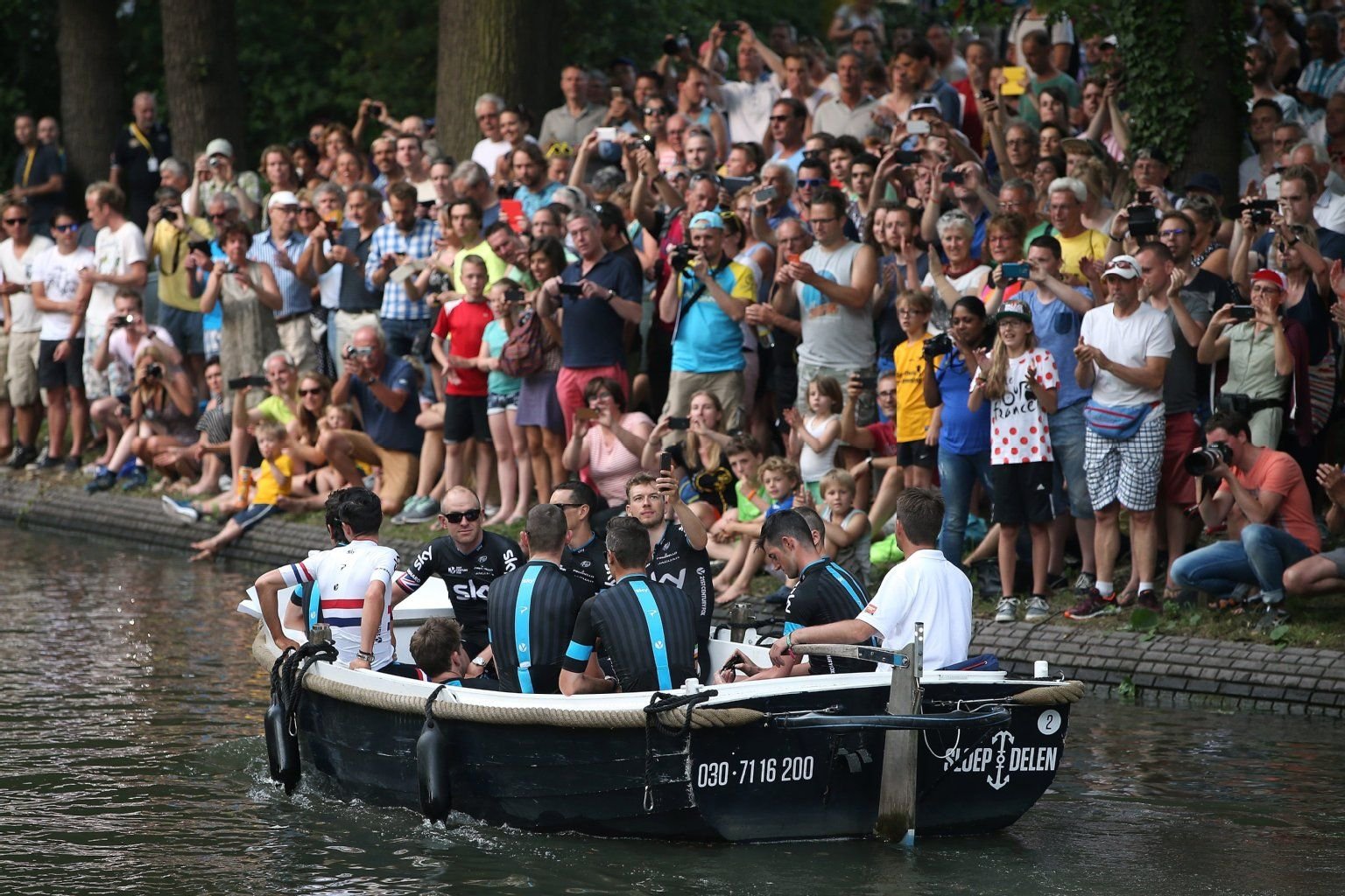 Der Radsport erfreut sich, wie hier bei der Teampräsentation zur Tour de France 2015 in Utrecht, größter Beliebtheit.
