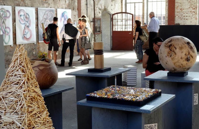 Die Brauart-Ausstellung wurde am Sonnabend in der historischen Schultheiß-Brauerei eröffnet.