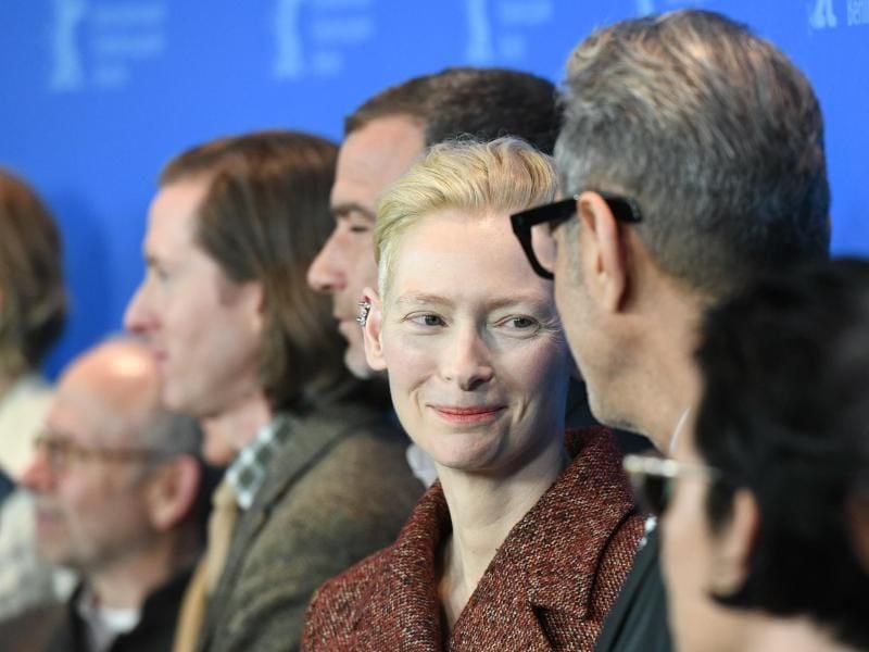 Geballte Star-Power in Berlin: Tilda Swinton und das „Isle of Dogs”-Team auf der Berlinale. Foto: Maurizio Gambarini
