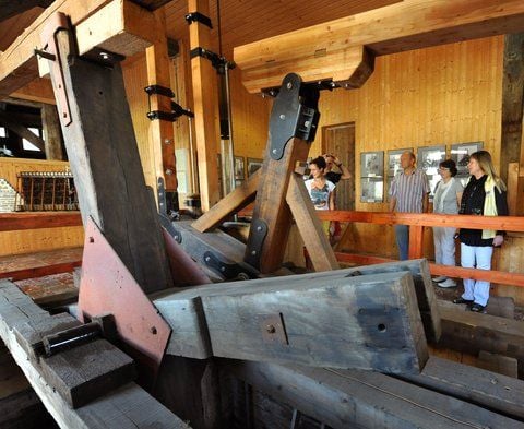 Auch der Borlachschacht der Saline in Bad Kösen kann am Tag des offenen Denkmals besichtigt werden. (ARCHIVFOTO: DPA)