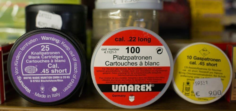 Pfefferspray und Patronen: Die Nachfrage nach beidem ist auch in Dessau-Roßlau groß.