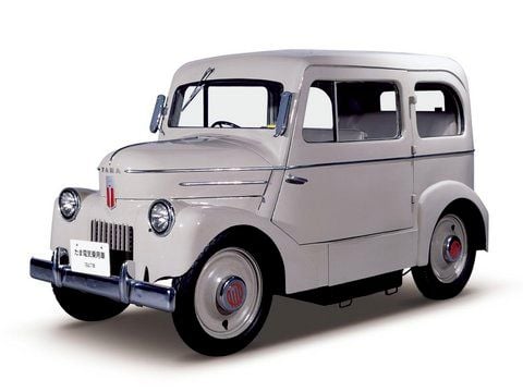 Der Elektro-Pionier «Tama» kamrecht kantig daher. (FOTO: NISSAN)