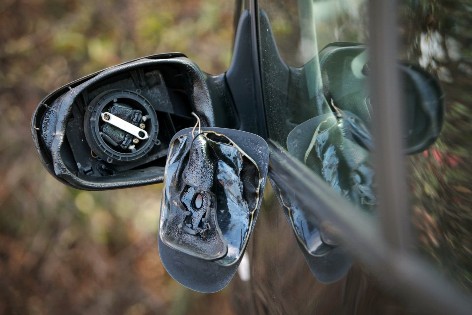 Es reicht ein unvorsichtiger Autofahrer, Radler oder Fußgänger und schon ist der Außenspiegel kaputt. Was jetzt?