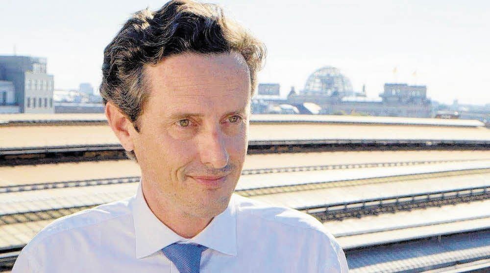 Gonzague Dejouany hat nach dem Mauerfall französische Firmen nach Deutschland vermittelt. Diese pumpten bis 2003 mehr als acht Milliarden Euro in die neuen Bundesländer (Arte, 20.15 Uhr).