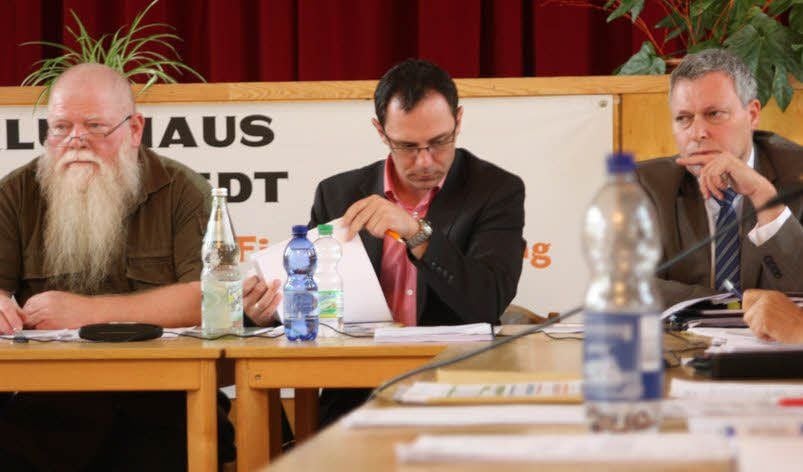 Tempelhof (l.) und Zwanzig im Kreuzfeuer der Kritik.