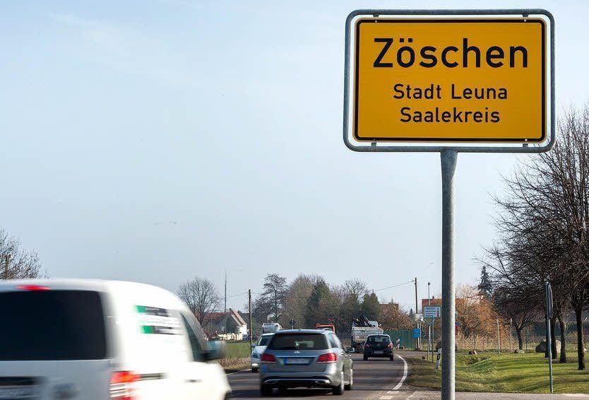 Seit 2010 gehört Zöschen zur Stadt Leuna.