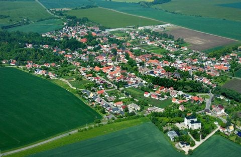Am 19. März 2002 passierte in Lodersleben, einem Ortsteil der Stadt Querfurt (Saalekreis) ein grausige Mord: Der sei entgegen der Auffassung des Gericht nicht aufgeklärt. (ARCHIVFOTO: PETER WÖLK)