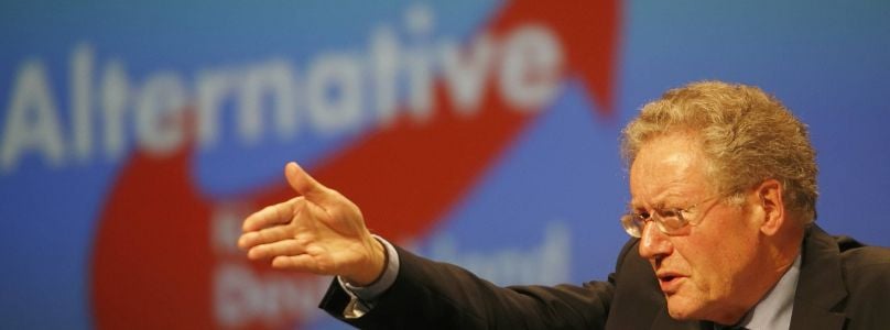 Konrad Adam bei AfD-Parteitag Anfang 2015 in Bremen.